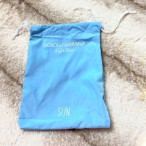 Dolce & Gabbana travel cosmetics beach poach bag storage organiser